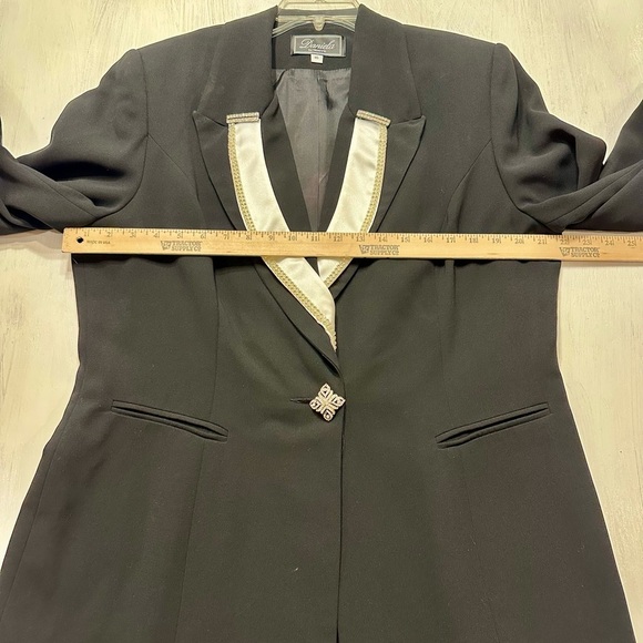 Vtg 80’s Daniela by Neicy’s Skirt Suit Black White Satin Rhinestone Lapel Sz 16 - Picture 2 of 14